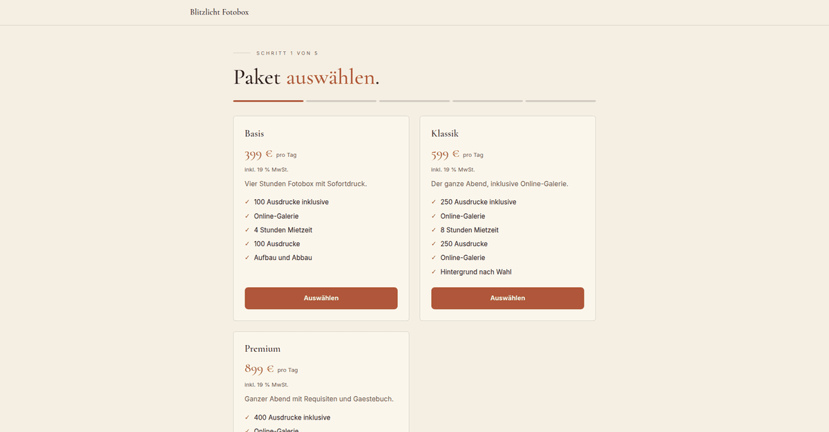 Der erste Schritt des Buchungs-Ablaufs auf deiner Webseite: dieselben Pakete mit Preis, Leistungen und „Auswählen“, im Design deiner Webseite
